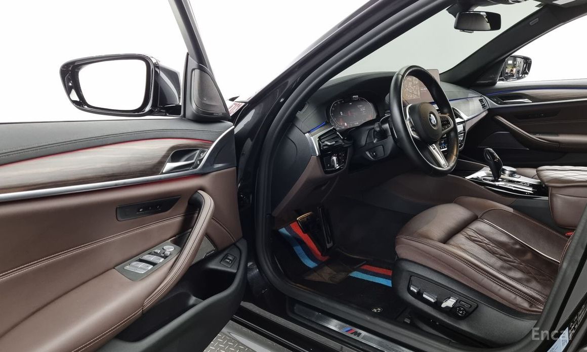 5 Series (G30) 530i xDrive M Sport 11