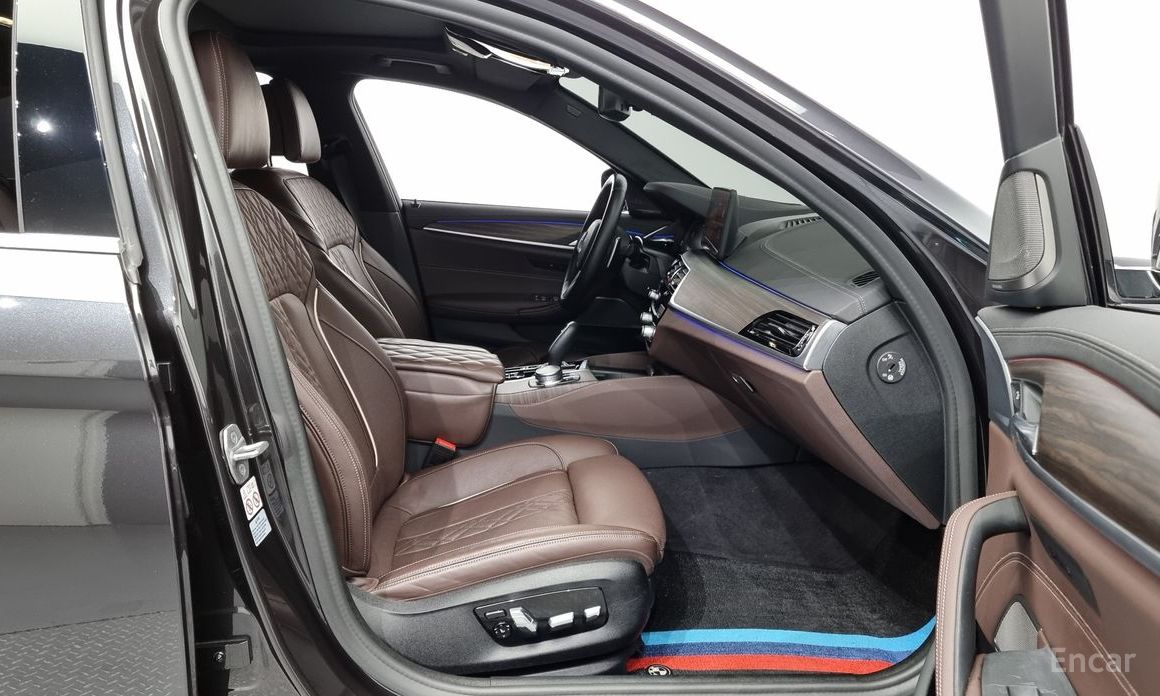 5 Series (G30) 530i xDrive M Sport 12