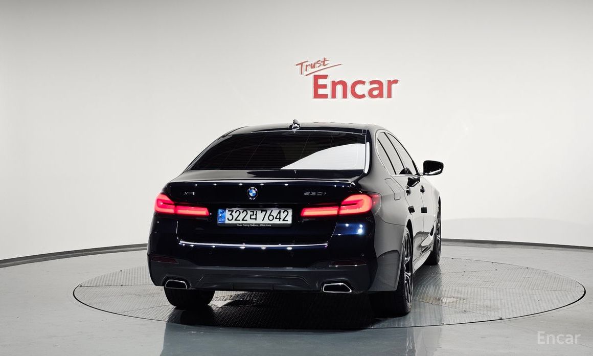 5 Series (G30) 530i xDrive M Sport 4