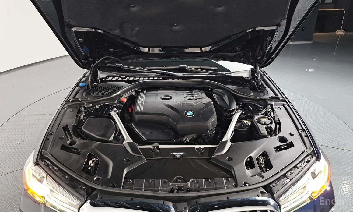 5 Series (G30) 530i xDrive M Sport 6