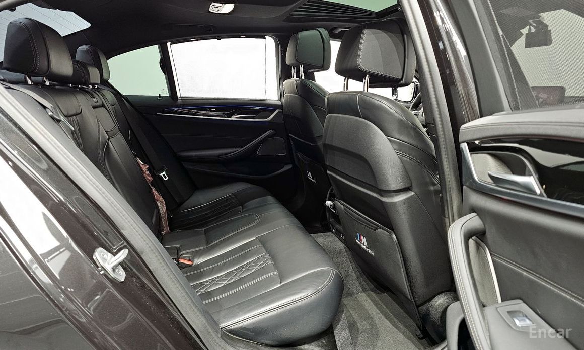 5 Series (G30) 530i xDrive M Sport 12