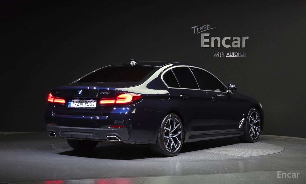 5 Series (G30) 530i xDrive M Sport 3