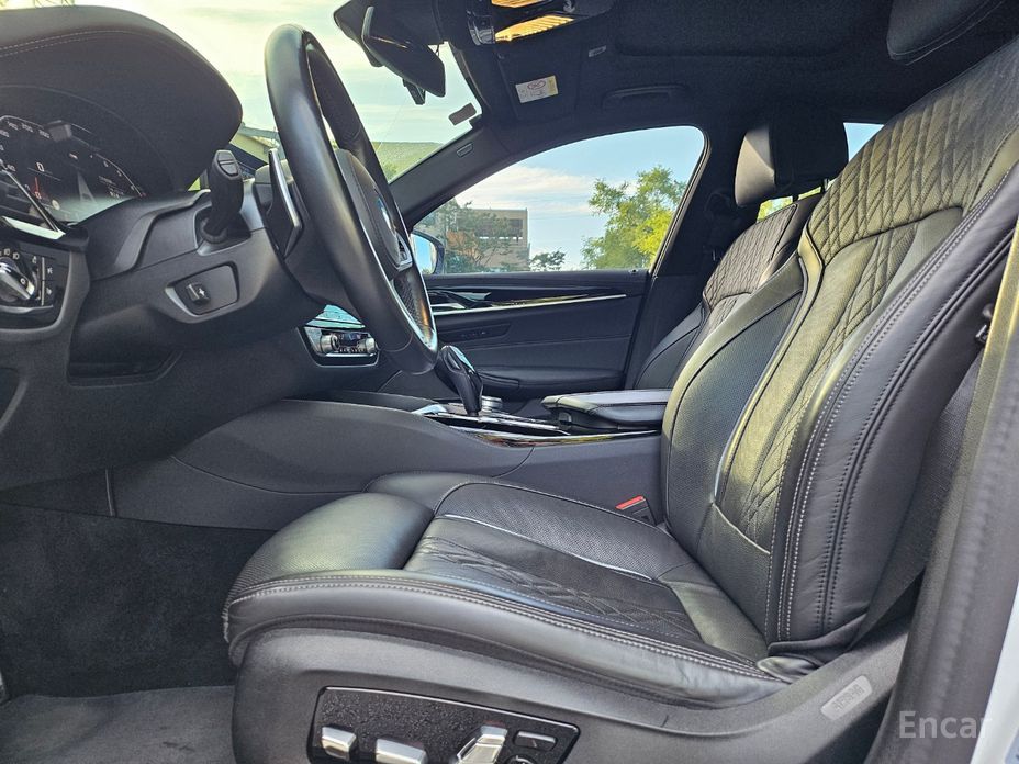 5 Series (G30) 530i xDrive M Sport 6