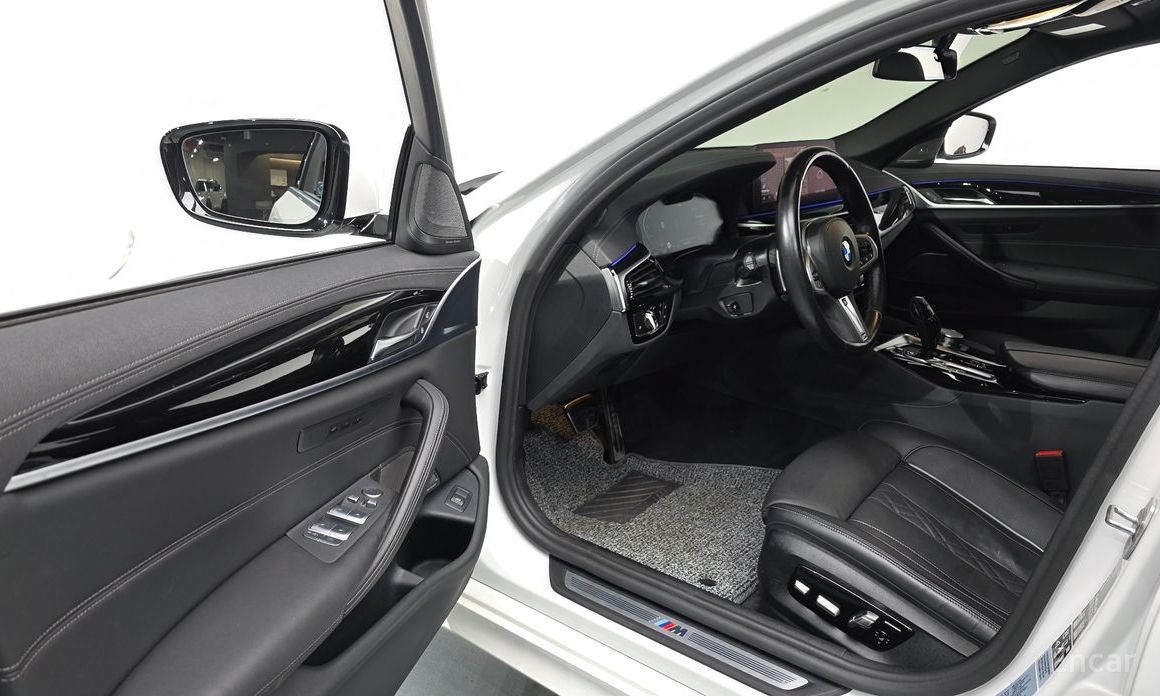 BMW 5 Series (G30) 530i xDrive M Sport №12