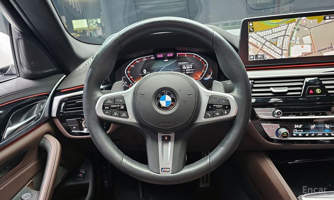 5 Series (G30) 530i xDrive M Sport 14