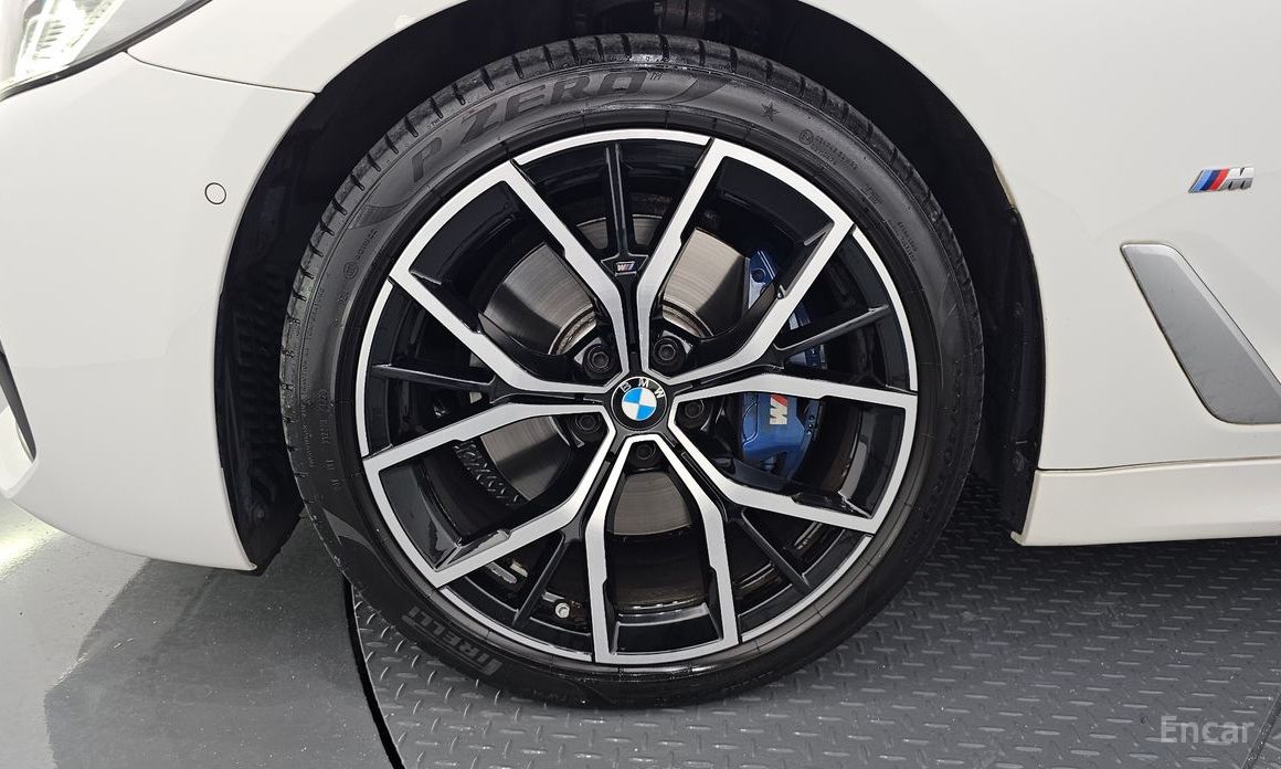 5 Series (G30) 530i xDrive M Sport 6