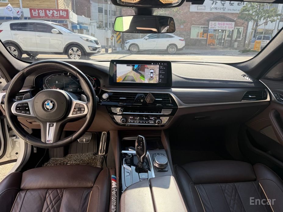 5 Series (G30) 540i xDrive M Sport 10