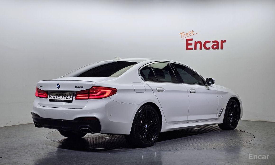 5 Series (G30) 540i xDrive M Sport Plus 3
