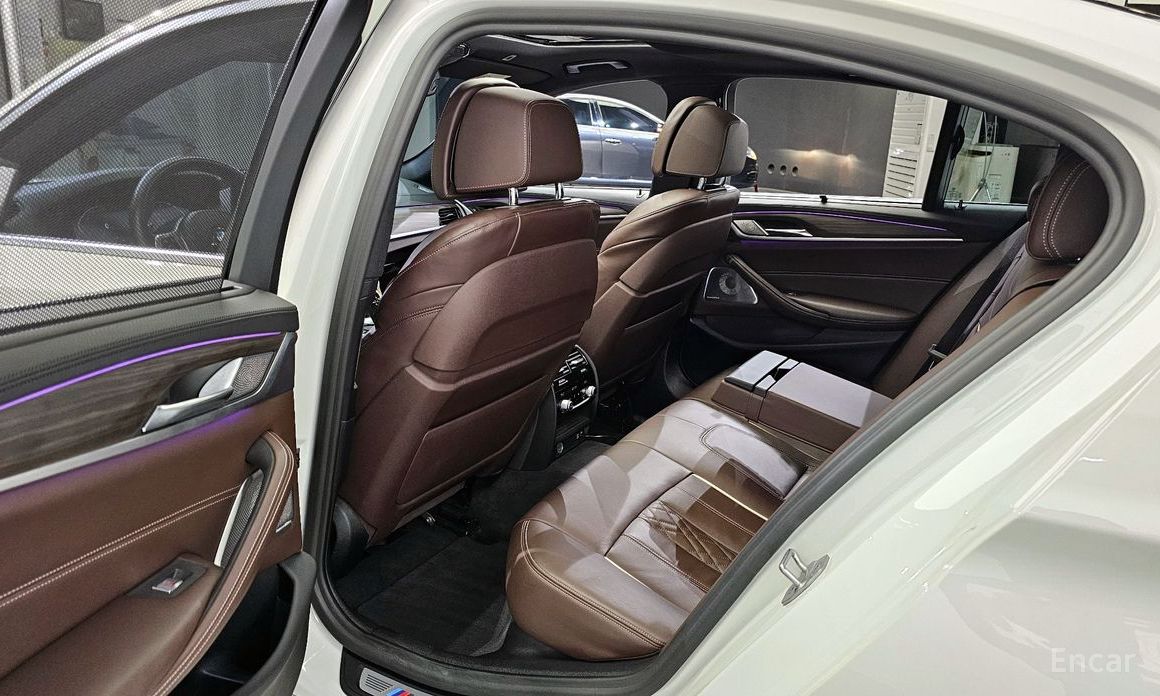 5 Series (G30) 540i xDrive M Sport Plus 12