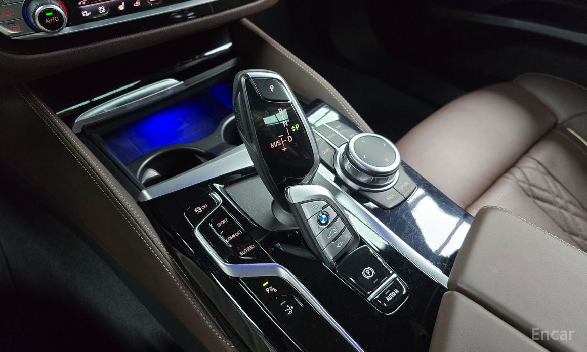 6 Series GT (G32) 630i xDrive M Sport 10