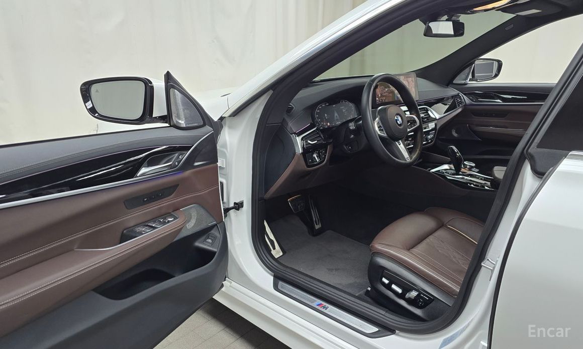 6 Series GT (G32) 630i xDrive M Sport 11
