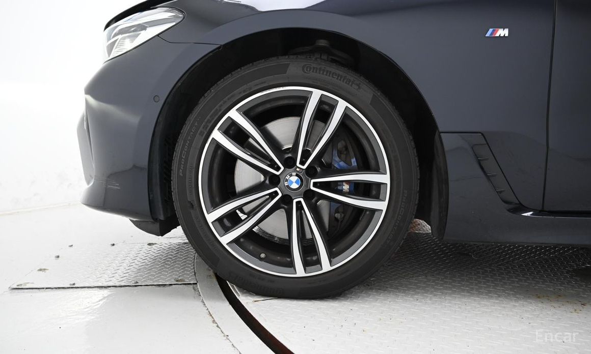6 Series GT (G32) 630i xDrive M Sport 6
