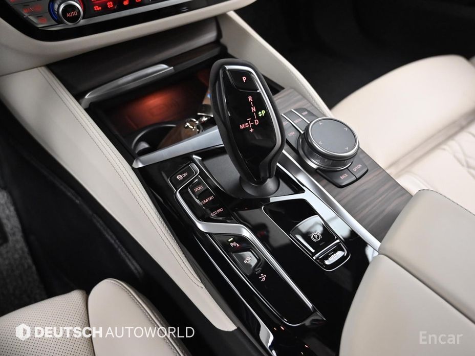6 Series GT (G32) 630i xDrive M Sport 10