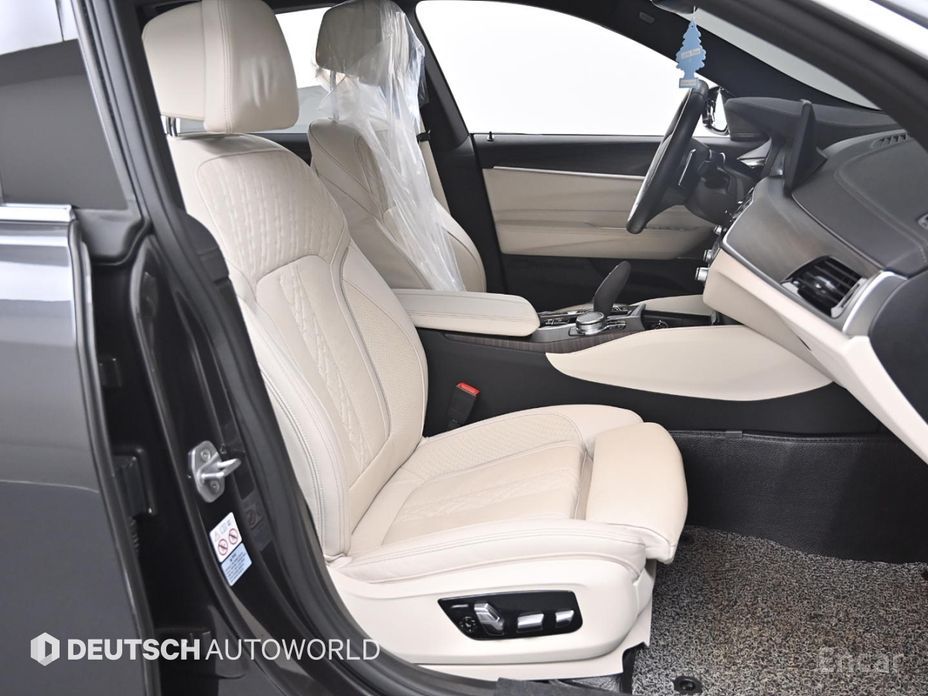 6 Series GT (G32) 630i xDrive M Sport 11