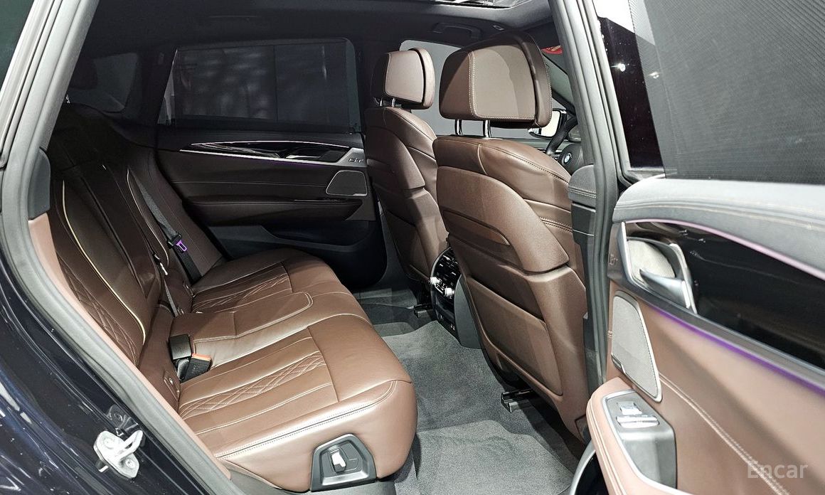 6 Series GT (G32) 630i xDrive M Sport 12