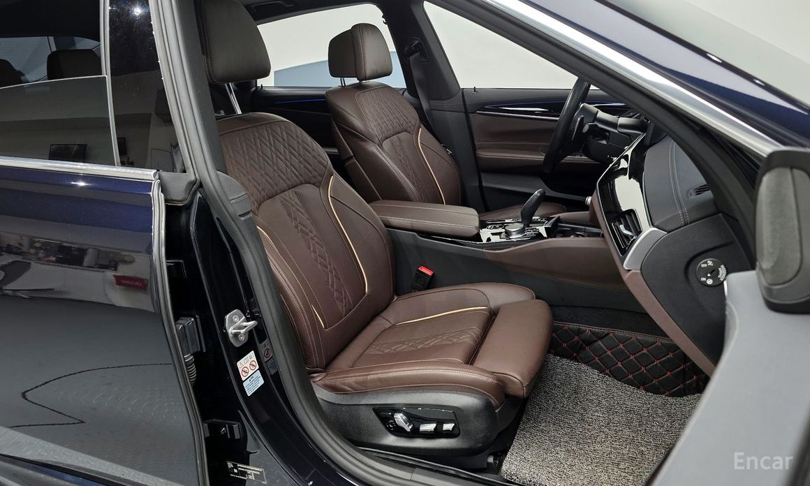 6 Series GT (G32) 630i xDrive M Sport 11