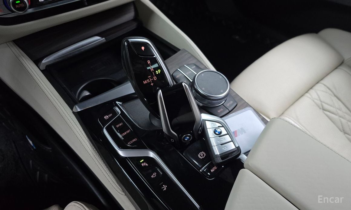6 Series GT (G32) 630i xDrive M Sport 10