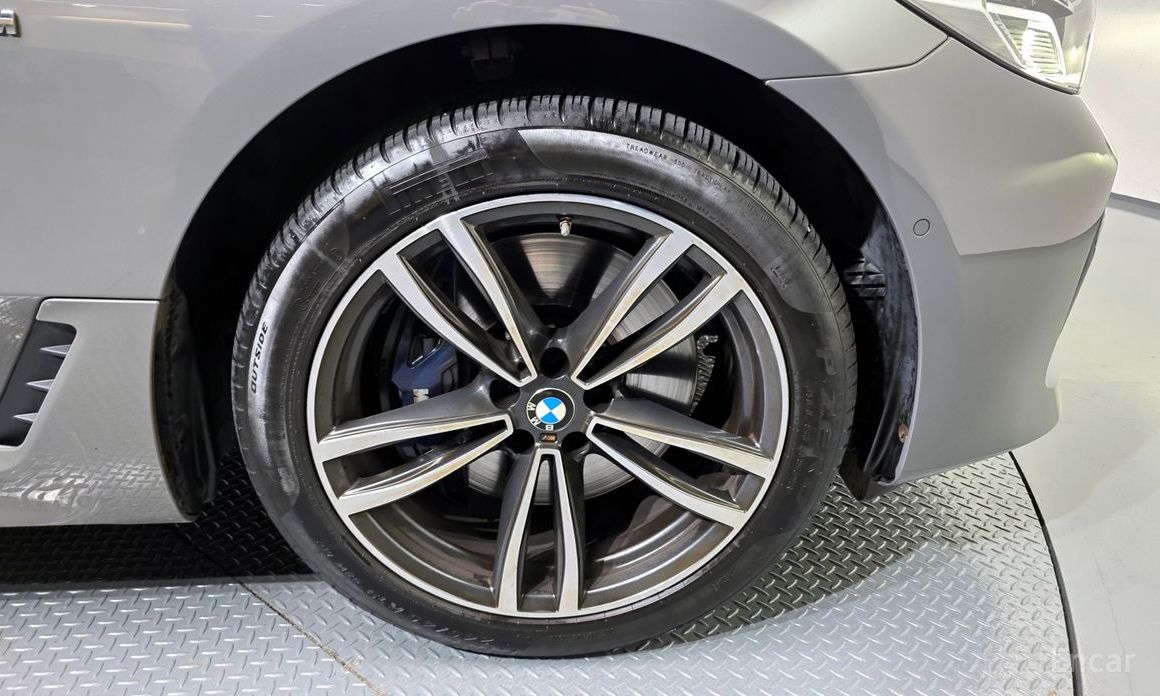 6 Series GT (G32) 630i xDrive M Sport 6