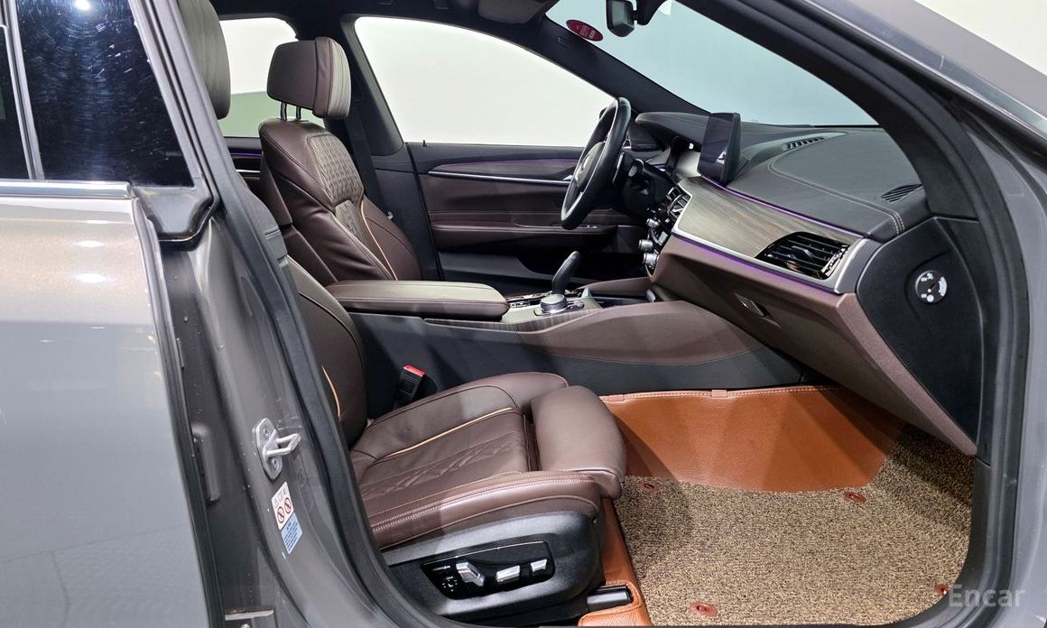 6 Series GT (G32) 630i xDrive M Sport 12