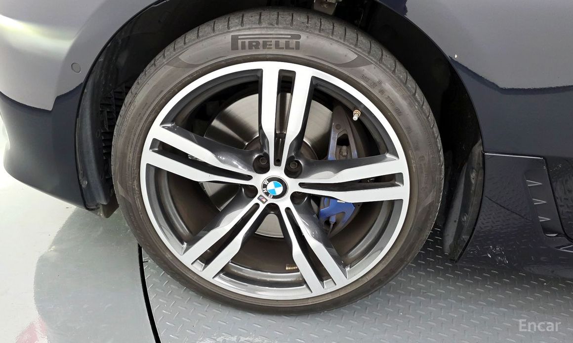 6 Series GT (G32) 630i xDrive M Sport 6