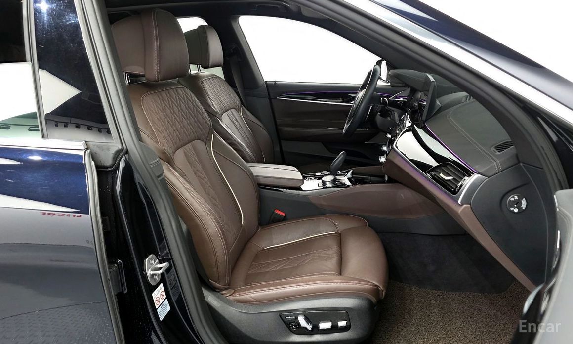 6 Series GT (G32) 630i xDrive M Sport 12