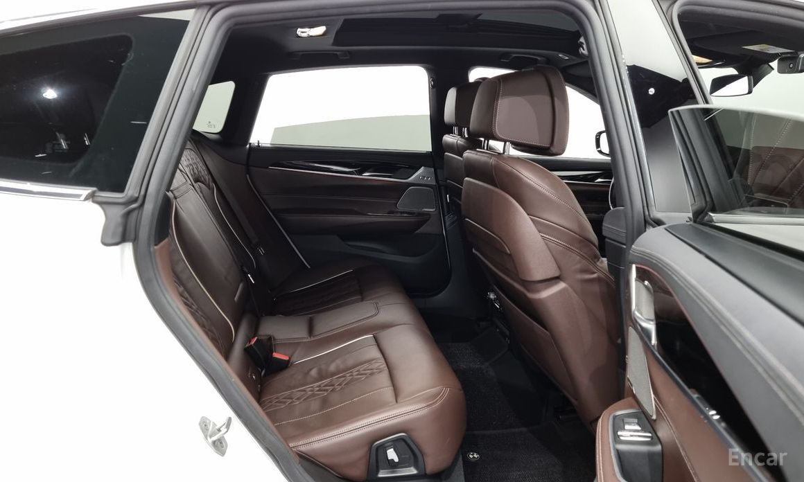 6 Series GT (G32) 640i xDrive M Sport 13