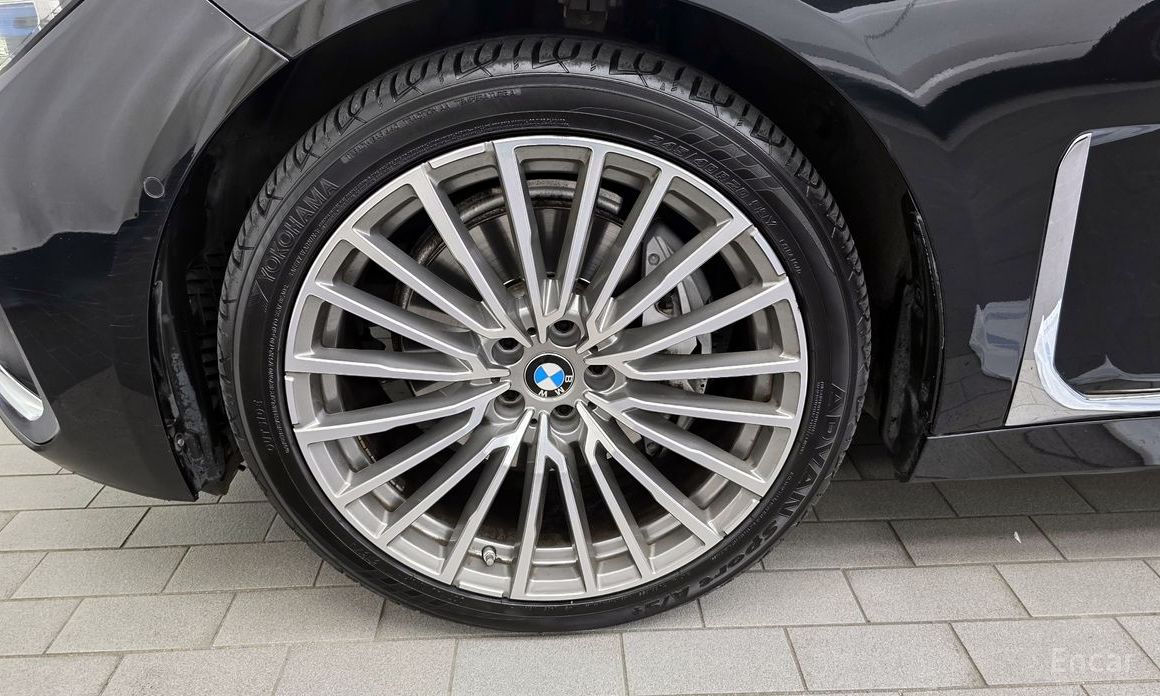 7 Series (G11)730Ld xDrive Design Pure Excellence 6