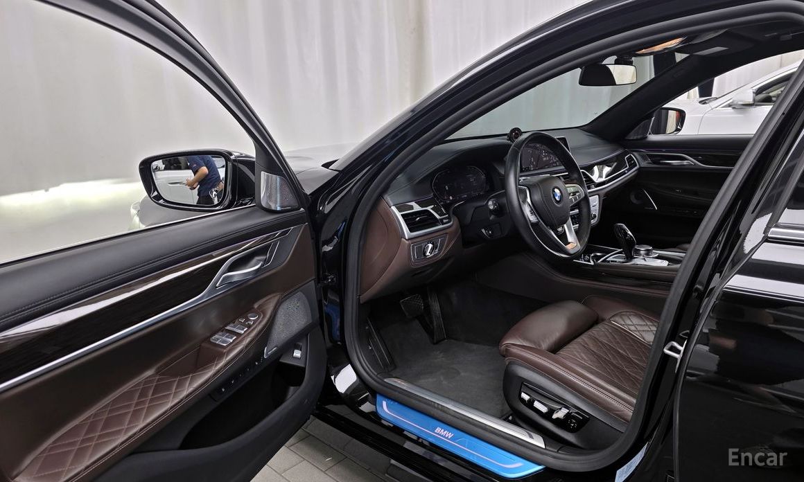 7 Series (G11)730Ld xDrive Design Pure Excellence 11