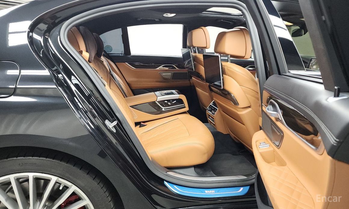 7 Series (G11)730d xDrive Design Pure Excellence 13