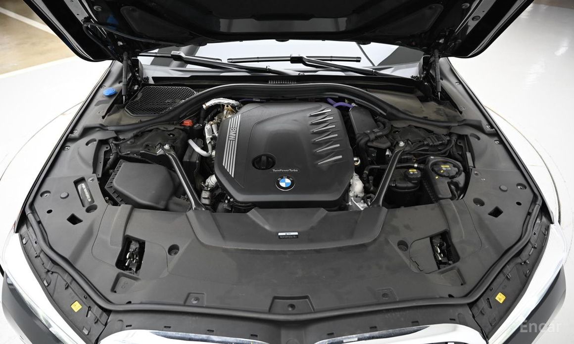7 Series (G11)730d xDrive Design Pure Excellence 7