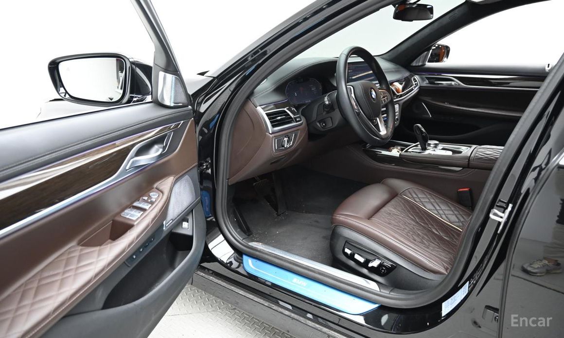 7 Series (G11)730d xDrive Design Pure Excellence 12