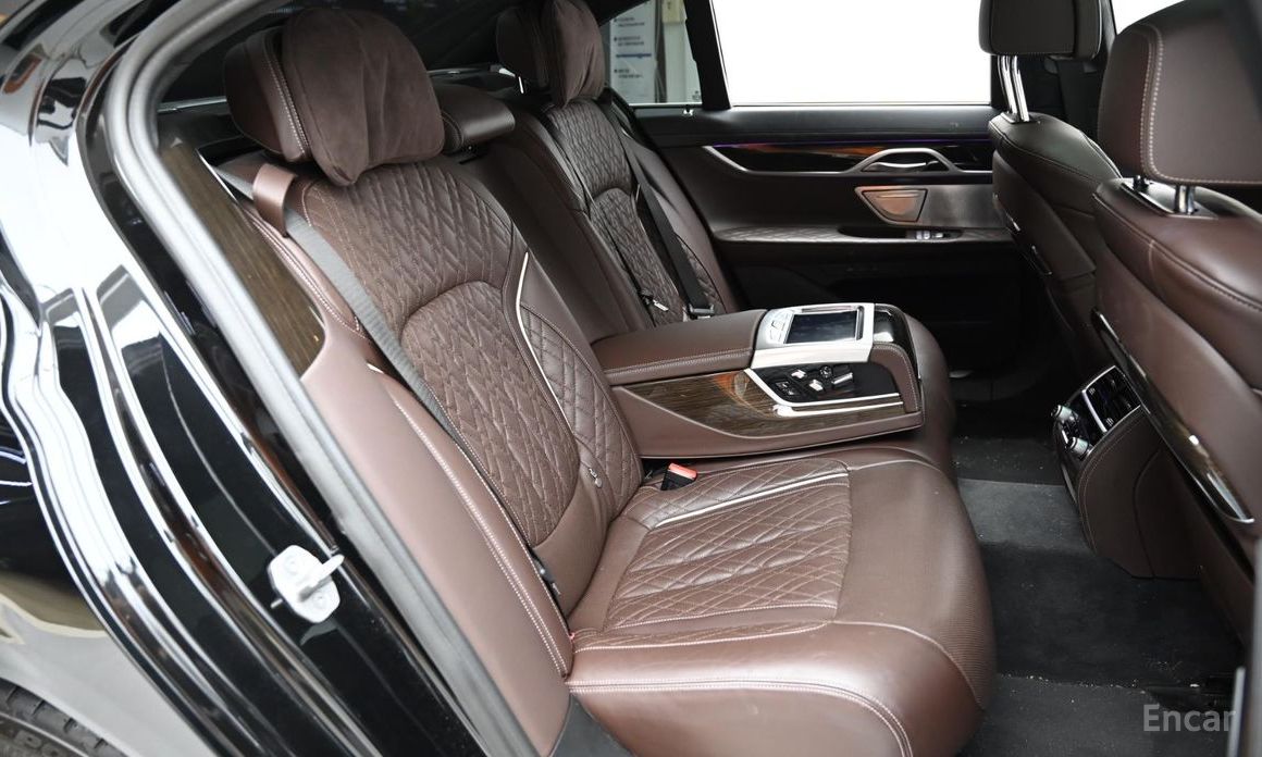 7 Series (G11)730d xDrive Design Pure Excellence 13