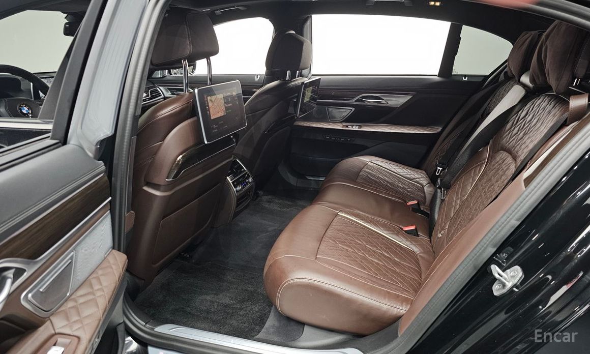 BMW 7 Series (G11)740Li xDrive Design Pure Excellence №12