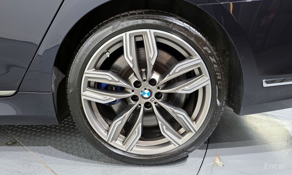 7 Series (G11)M760Li xDrive 6