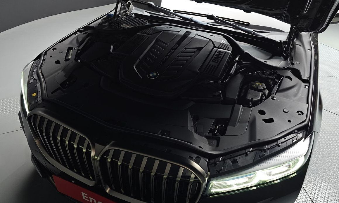 BMW 7 Series (G11)M760Li xDrive №7