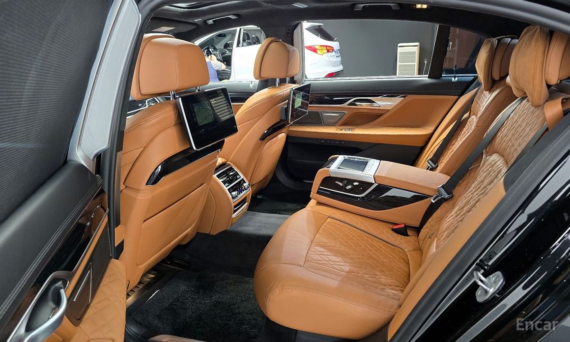 7 Series (G11) 730Ld xDrive M Sport 13