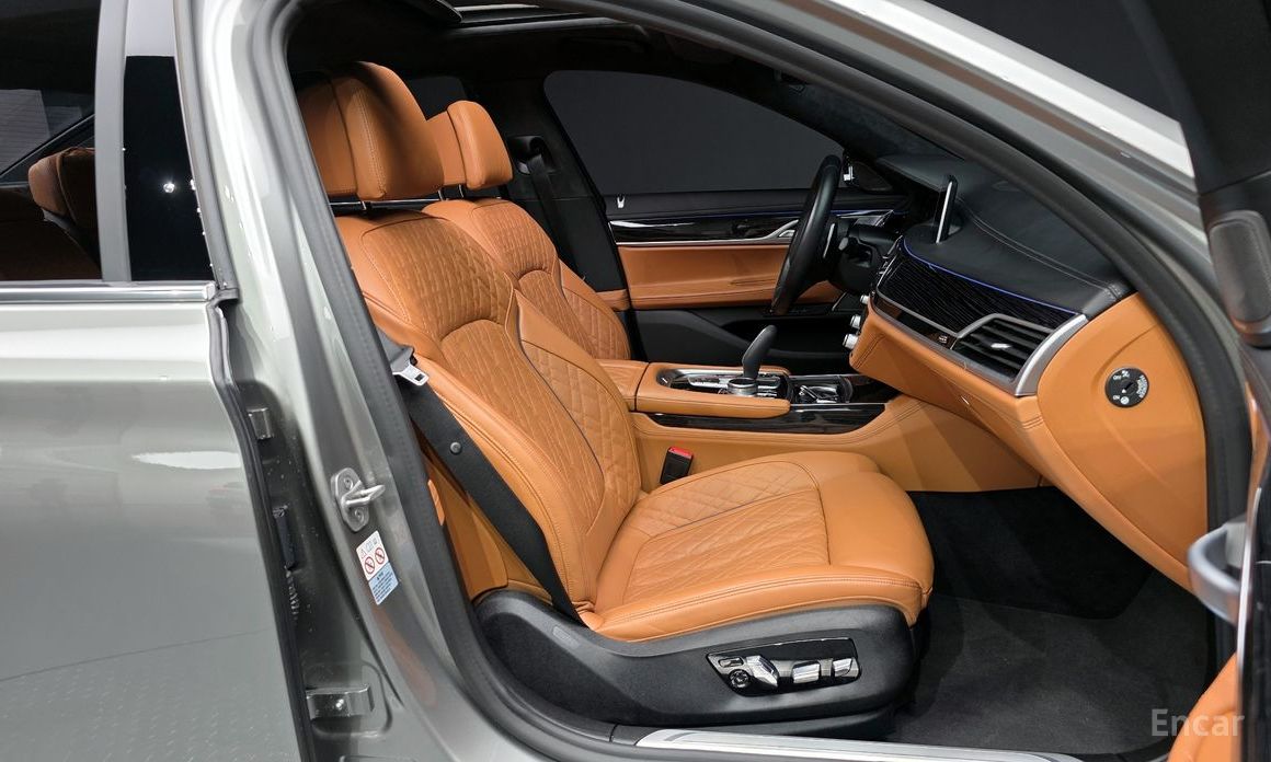 7 Series (G11) 730d xDrive M Sport 12