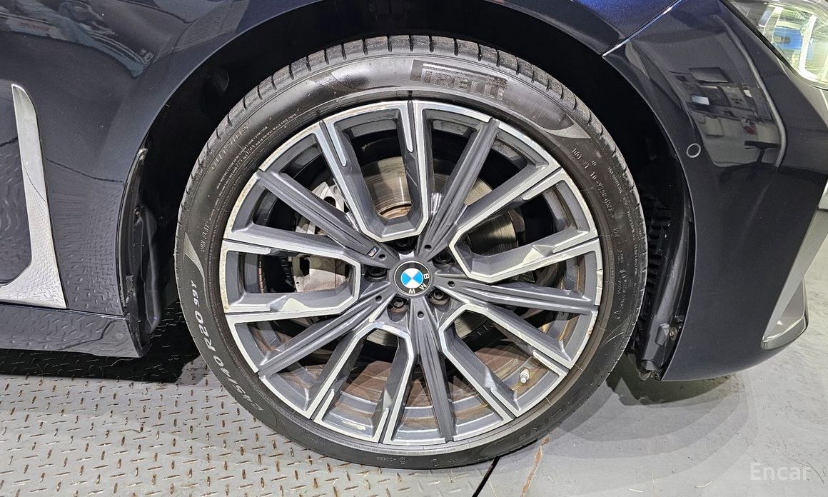 7 Series (G11) 740Li xDrive M Sport 6