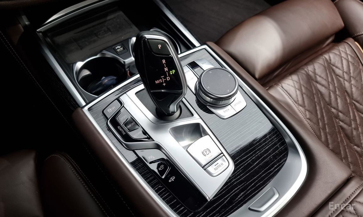 BMW 7 Series (G11) 740Li xDrive M Sport №10