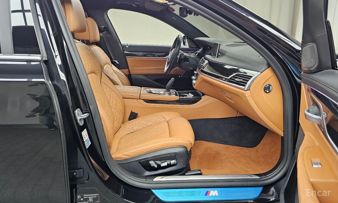 7 Series (G11) 740Li xDrive M Sport 12