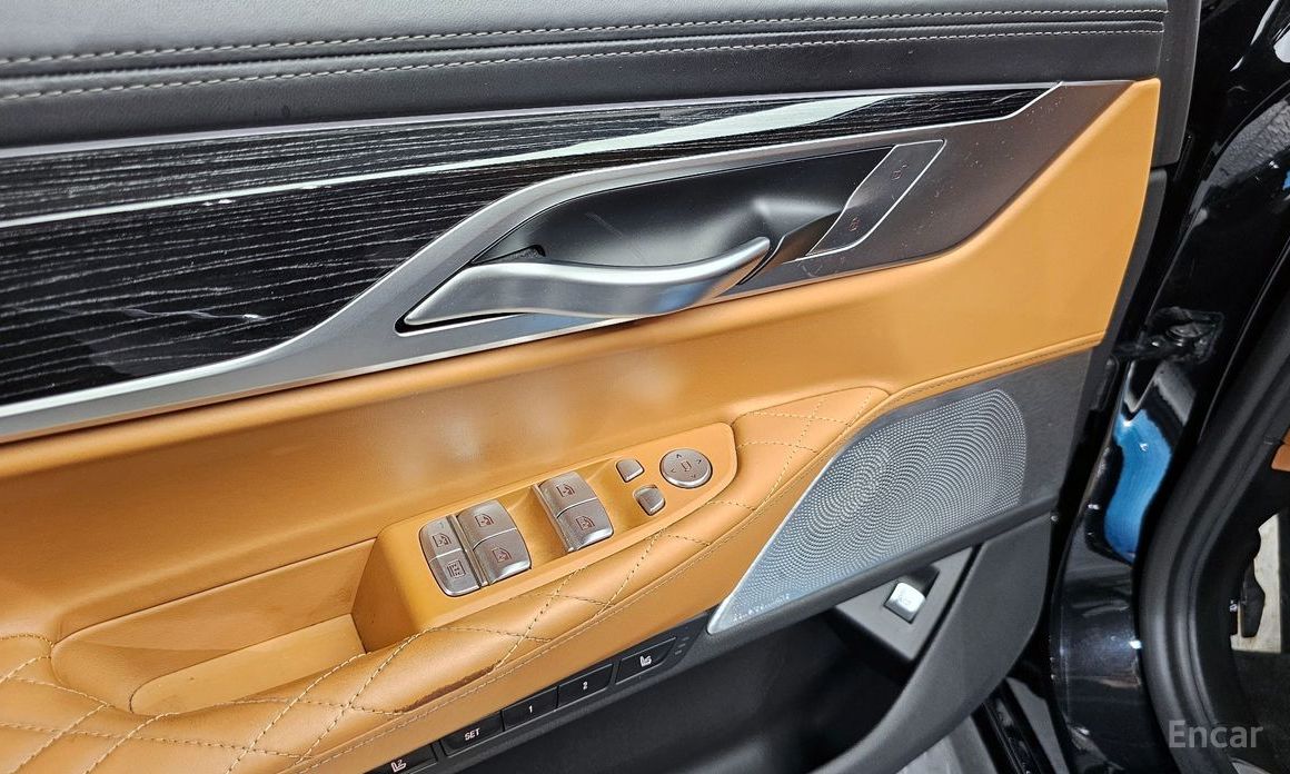 7 Series (G11) 740Li xDrive M Sport 15