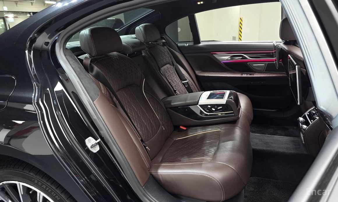 BMW 7 Series (G11) 740Li xDrive M Sport №11