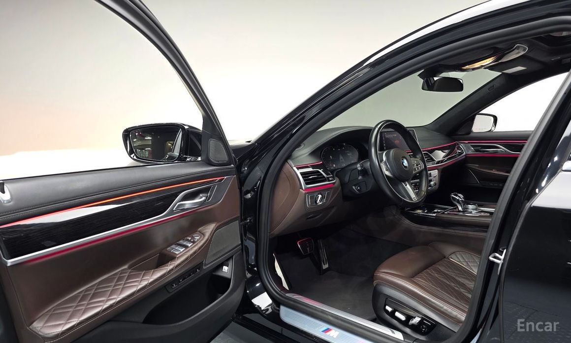 BMW 7 Series (G11) 740Li xDrive M Sport №12