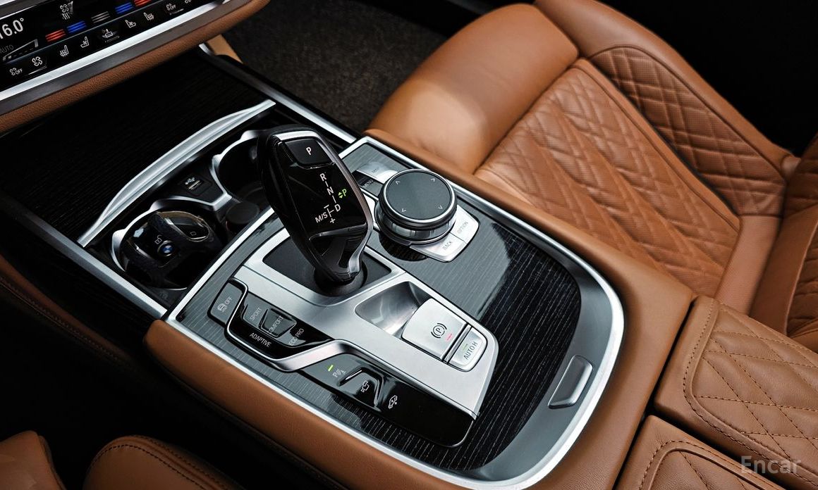 BMW 7 Series (G11) 740Li xDrive M Sport №10