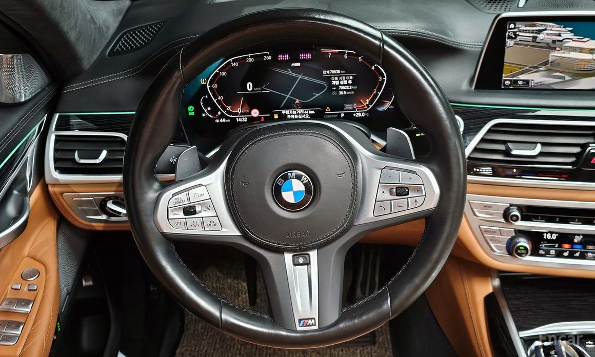 BMW 7 Series (G11) 740Li xDrive M Sport №14