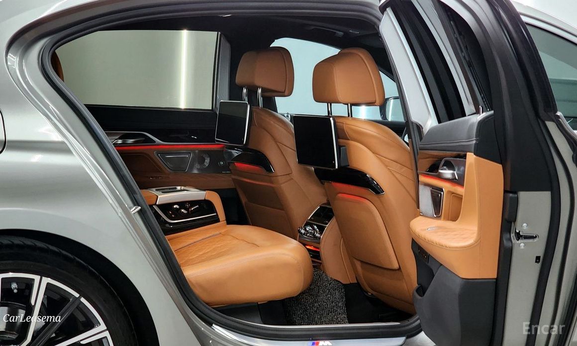 7 Series (G11) 740Li xDrive M Sport 11