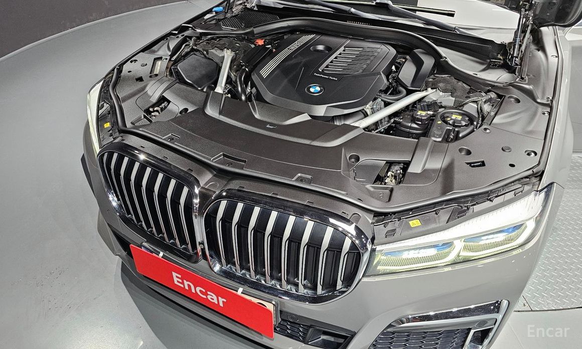 7 Series (G11) 740Li xDrive M Sport 7