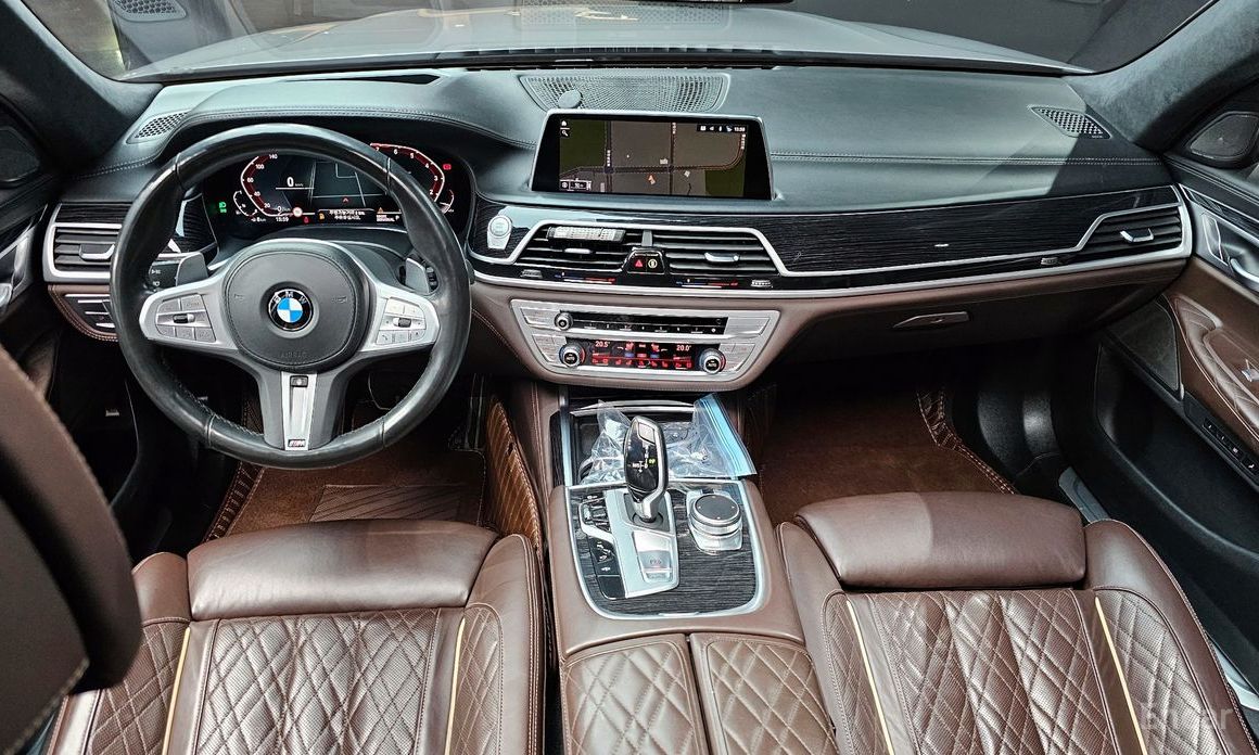 7 Series (G11) 740Li xDrive M Sport 8