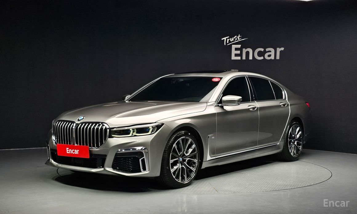 7 Series (G11) 740i M Sport 2