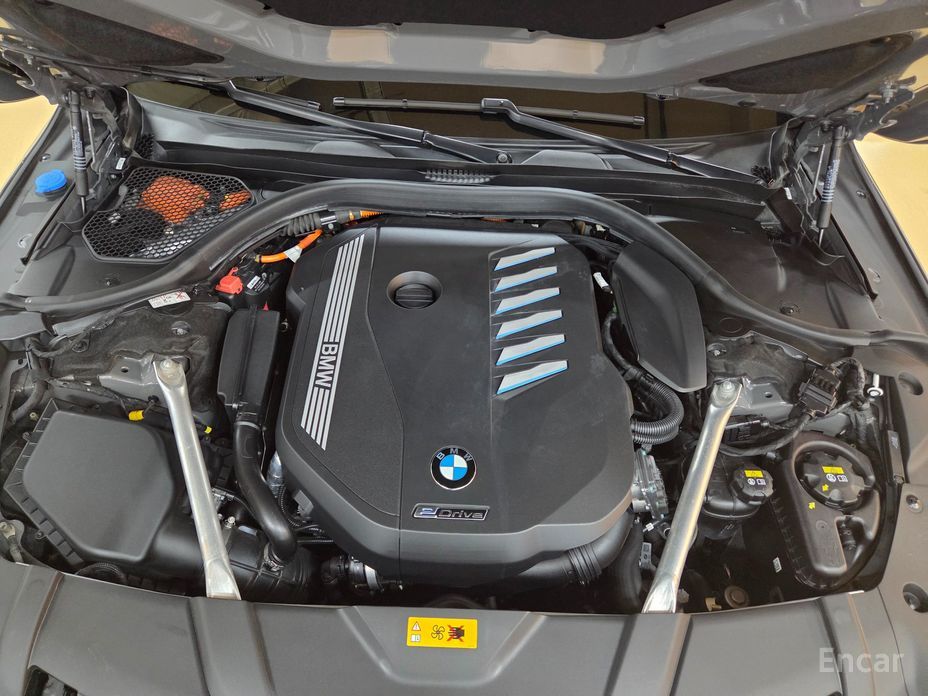 BMW 7 Series (G11) 745Le i Performance M Sport №21